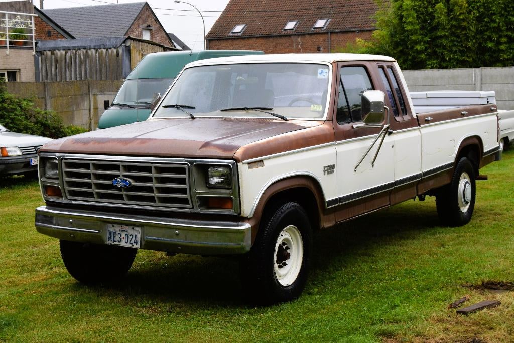 Ford F-250 Super Cab XLT, Autres modèles, Achat, Beige, 7500 cm³