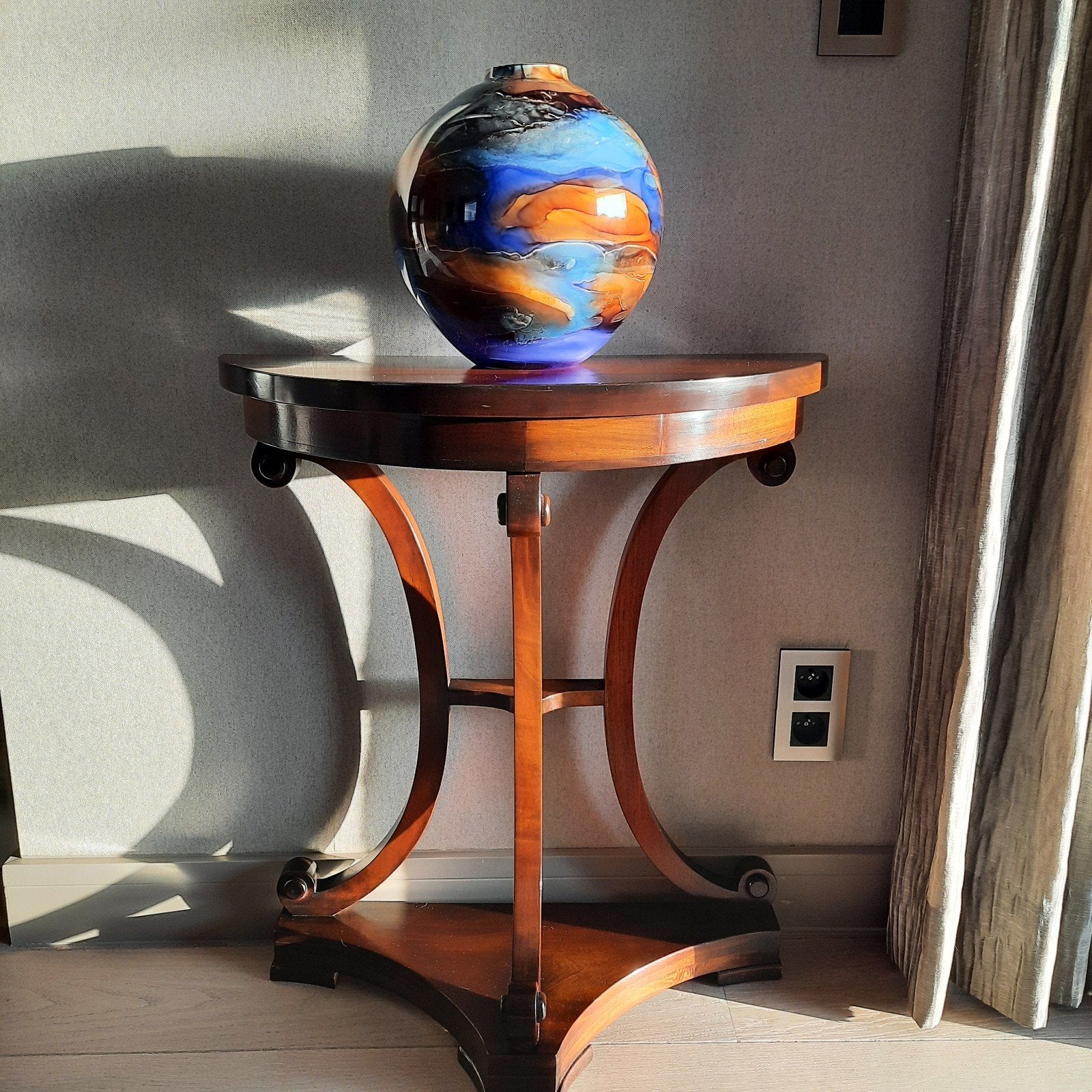 art deco biedermeier 73 cm hoog, 28cm doorsnee 65 cm lang, Ophalen, Zo goed als nieuw