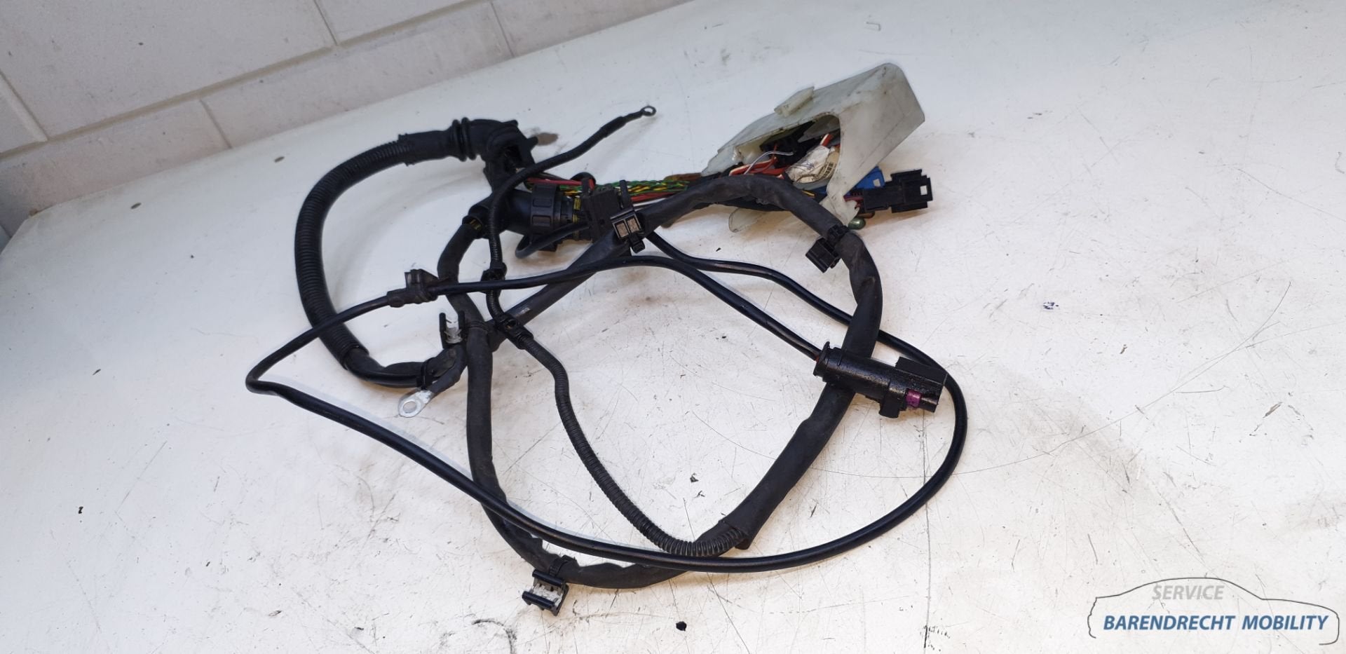Kabelboom automaat B47D20A BMW 858548903 1 3 4 5 serie F-ser, Petuelring 130
80788  Munich, DE, Gebruikt, Info@bmw.de, BMW