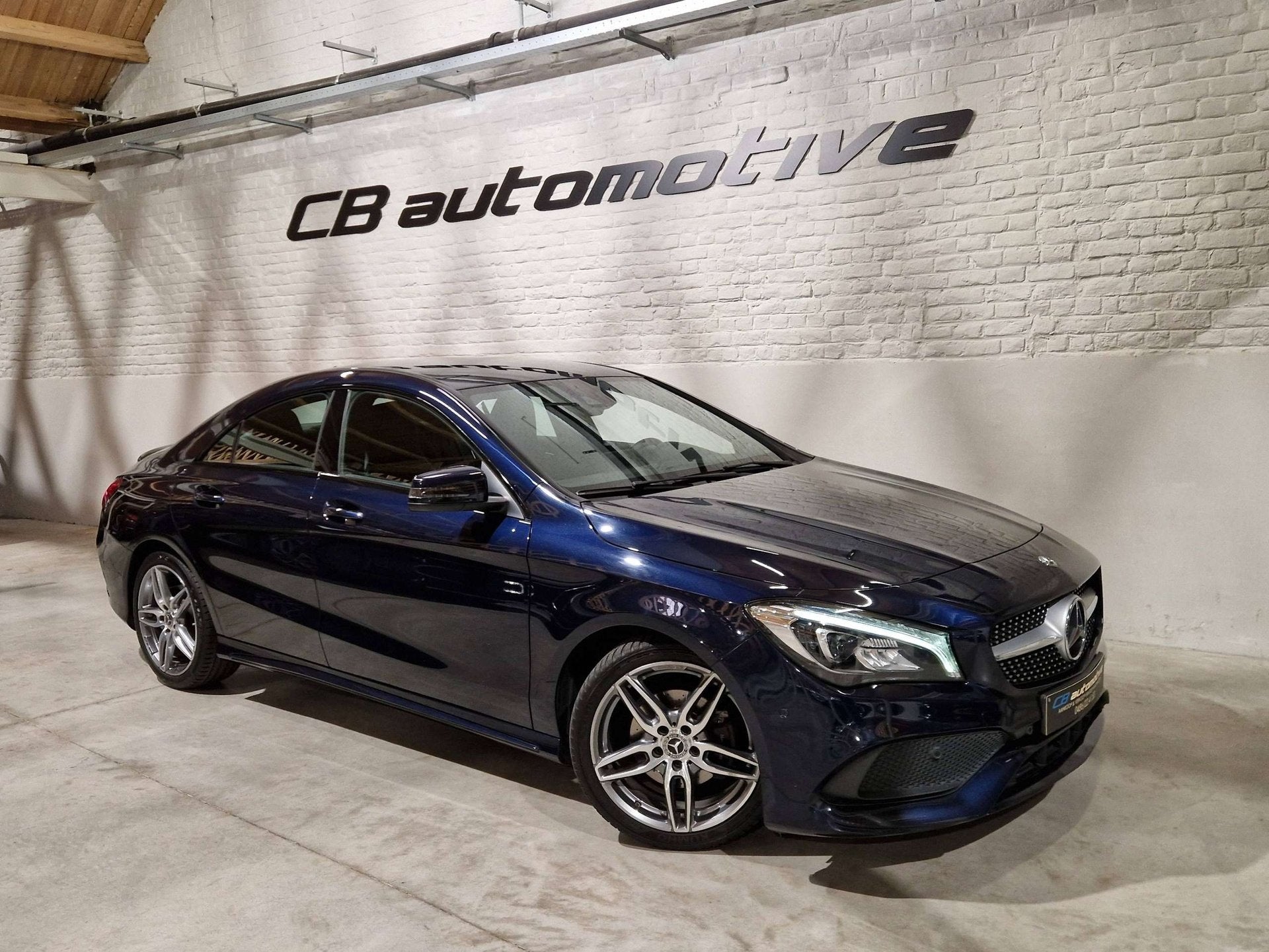 Mercedes-Benz CLA 180 CLA 180 met full AMG pack, CLA, Entreprise, Boîte manuelle, Entretenue par le concessionnaire