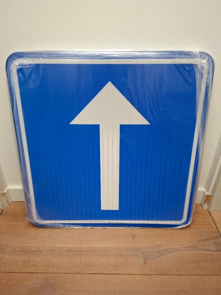 Verkeersbord F19 - Eenrichtingsverkeer - Aluminium - NIEUW, Envoi, Neuf, Voitures