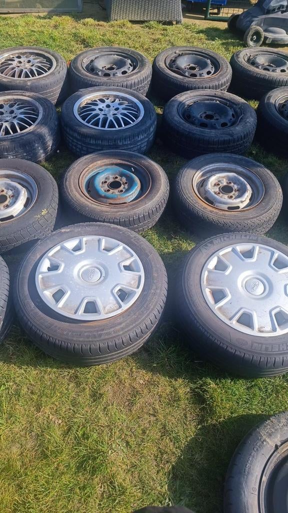 Lot banden, Auto-onderdelen, Ophalen, Band(en)