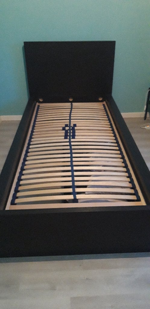 Eenpersoonbed met lattenbodem, Ophalen, Gebruikt, 90 cm, Eenpersoons