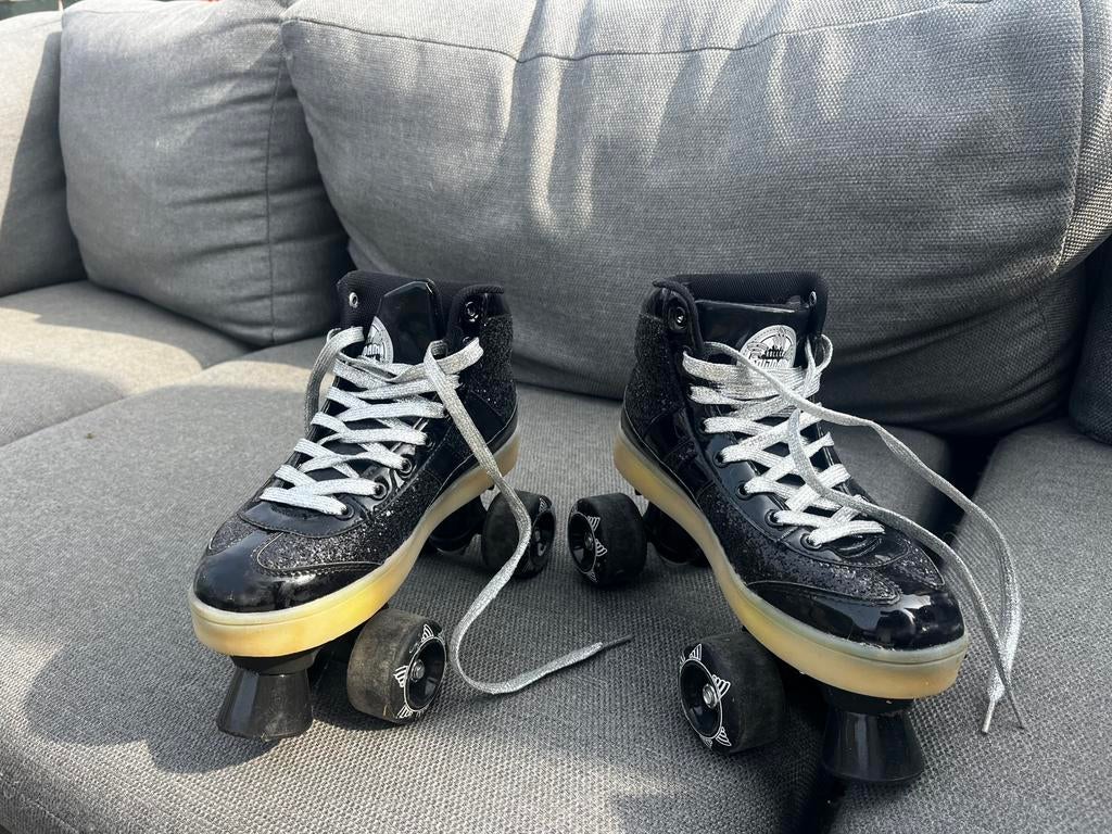 Rolschaatsen zo goed als nieuw maat 35-36, Sport en Fitness, Ophalen, Zo goed als nieuw