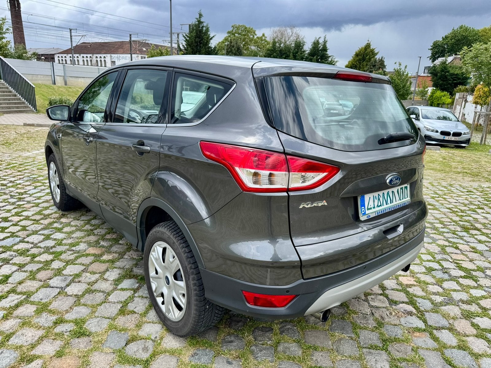 Ford Kuga 1.5i 1r Main Carnet Ford a jours Euro6b, Autos, Achat, Entreprise, Boîte manuelle, 1500 cm³
