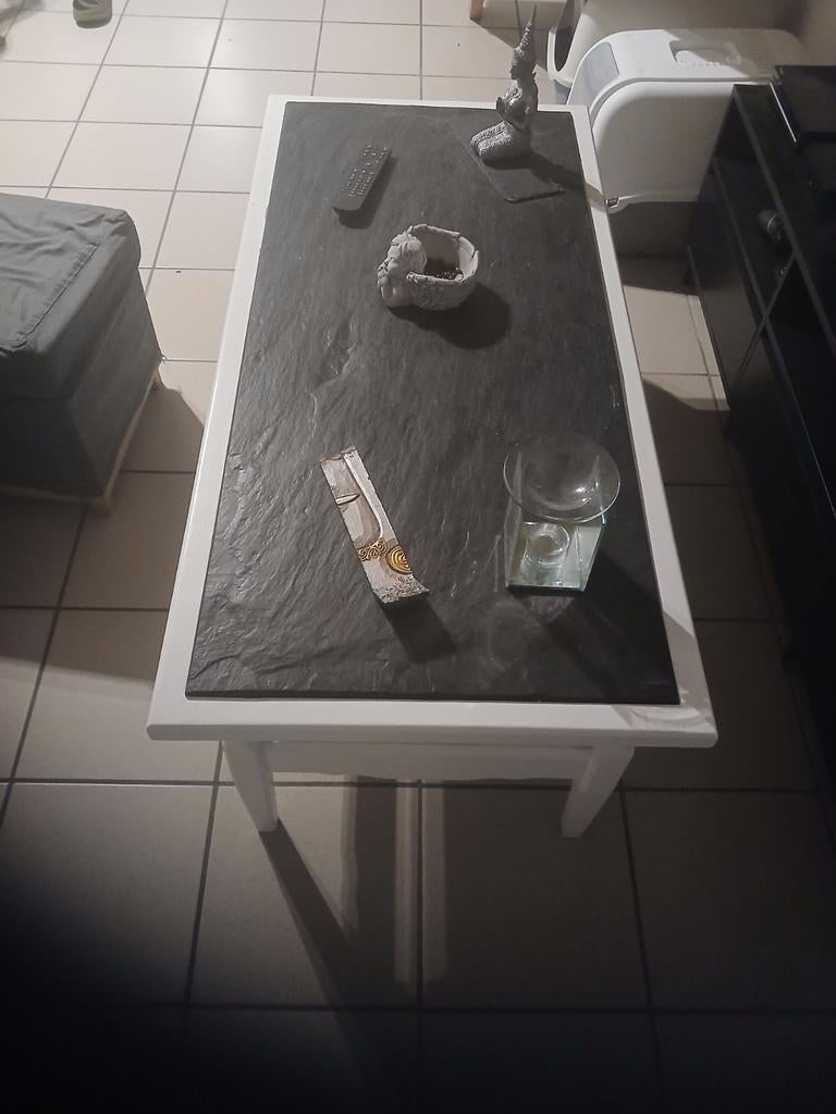 Table en chêne repeinte avec une pierre ., Enlèvement, Utilisé, Rectangulaire, Bois