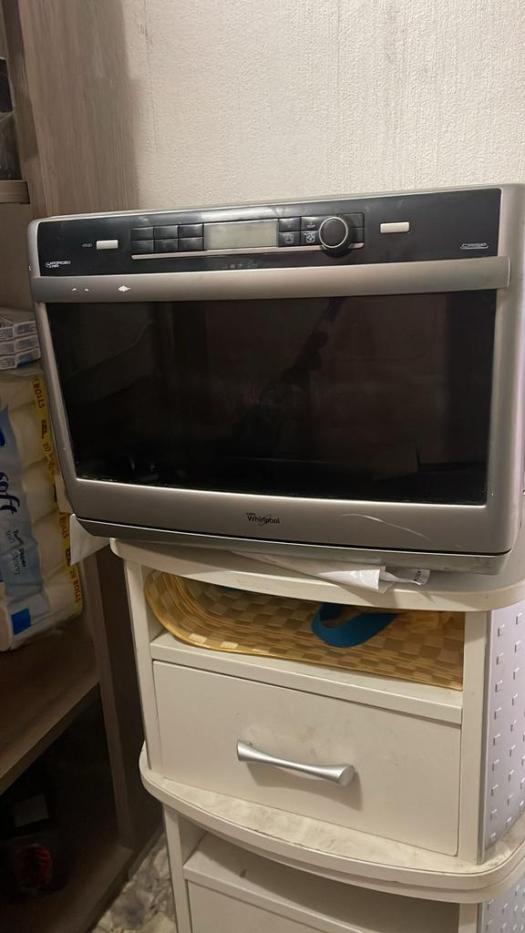 Microgolf en oven, Elektronische apparatuur, Ovens, Ophalen, Zo goed als nieuw, Oven