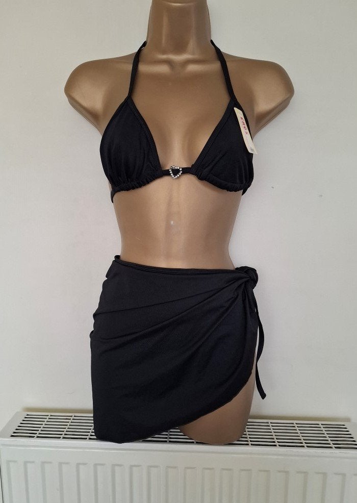 Trendy Zwarte Bikini met Pareo en Strass Hartje - Medium, Kleding | Dames, Badmode en Zwemkleding, Nieuw, Bikini, Zwart, Ophalen of Verzenden