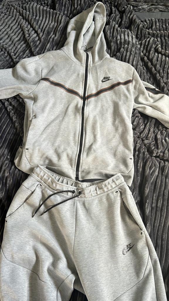 Nike tech, Kleding | Heren, Ophalen of Verzenden, Gedragen, Maat 48/50 (M)