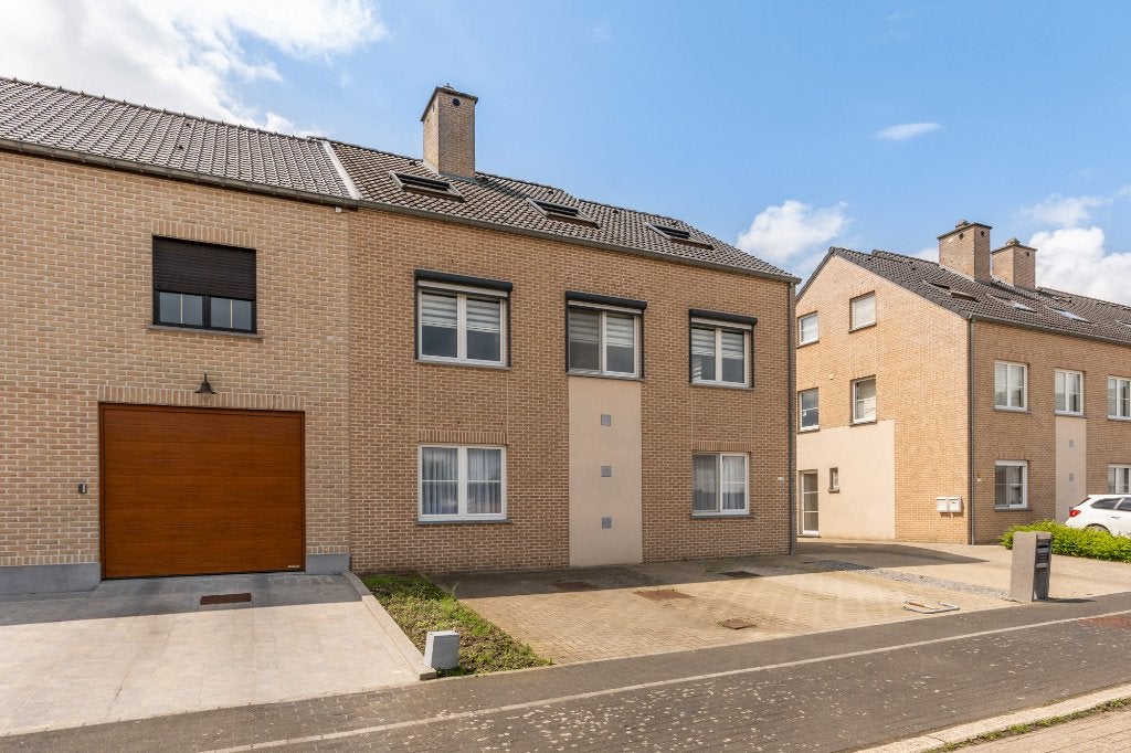 Joli duplex à louer