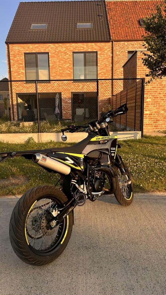 Sherco uitlaat, Fietsen en Brommers, 6 versnellingen, Gebruikt, Ophalen of Verzenden, Klasse B (45 km/u)