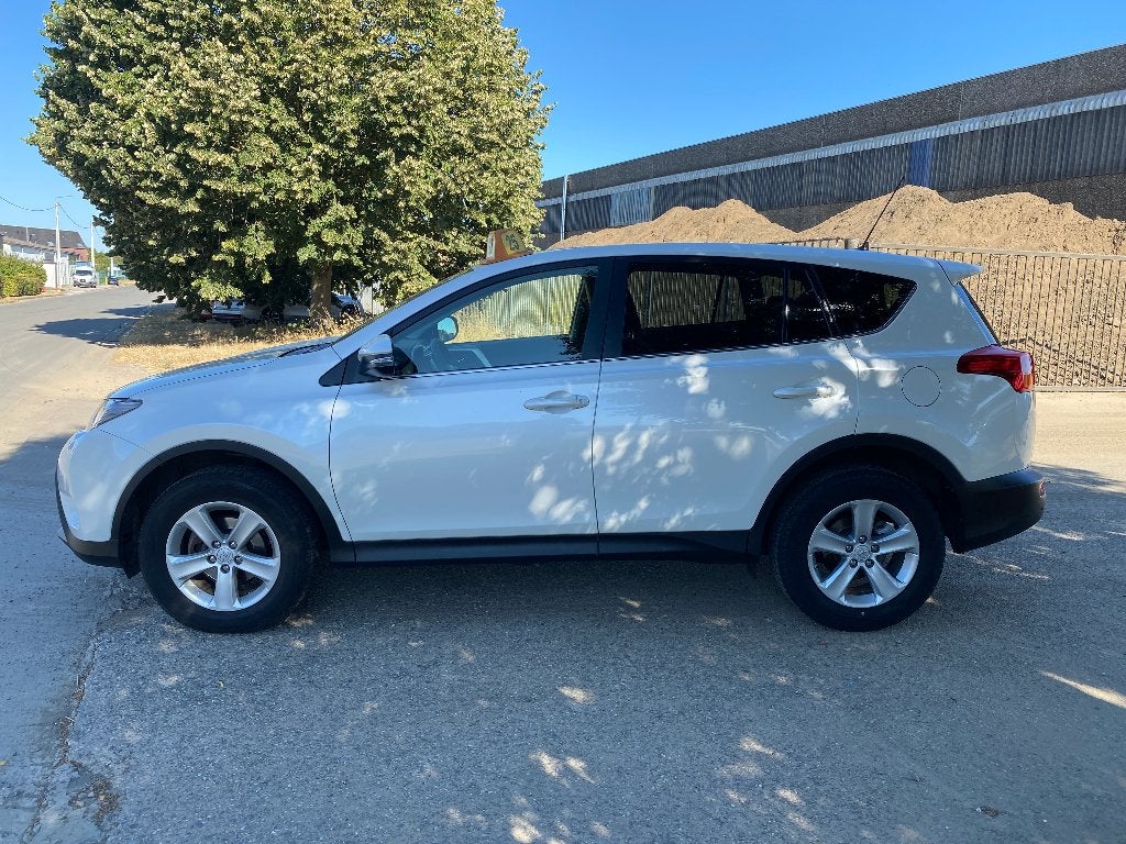 Toyota RAV4 2.0i 4x4 Lounge, Autos, Toyota, Euro 5, Entreprise, Boîte manuelle, Entretenue par le concessionnaire