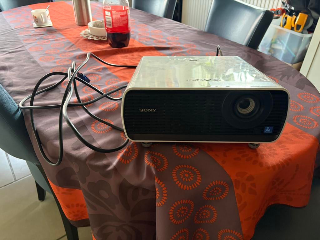 Beamer sony, Audio, Tv en Foto, Beamers, Ophalen, Gebruikt, Sony