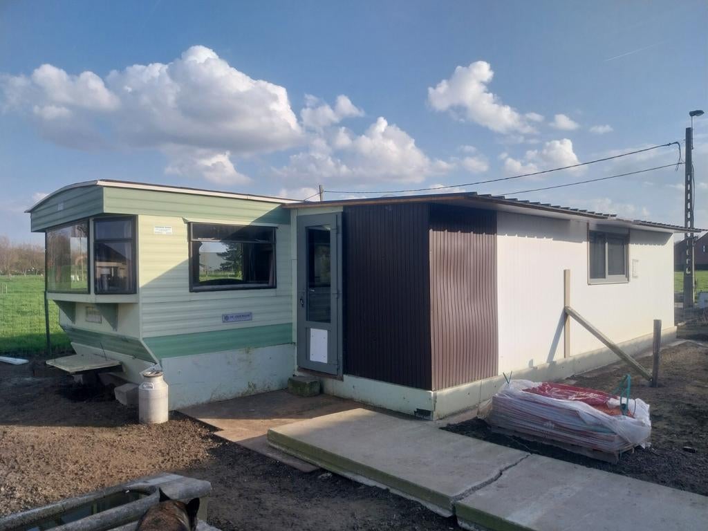 GRATIS!!!! Caravan  met bijgebouw, Caravans en Kamperen