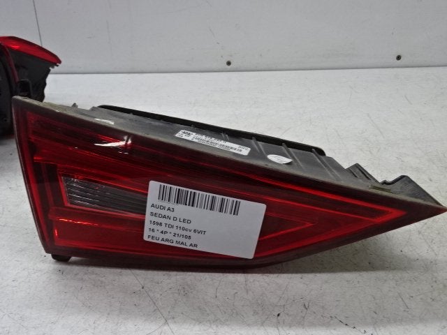ACHTERLICHT LINKS ACHTERKLEP Audi A3 Limousine (8VS / 8VM), Gebruikt, Audi