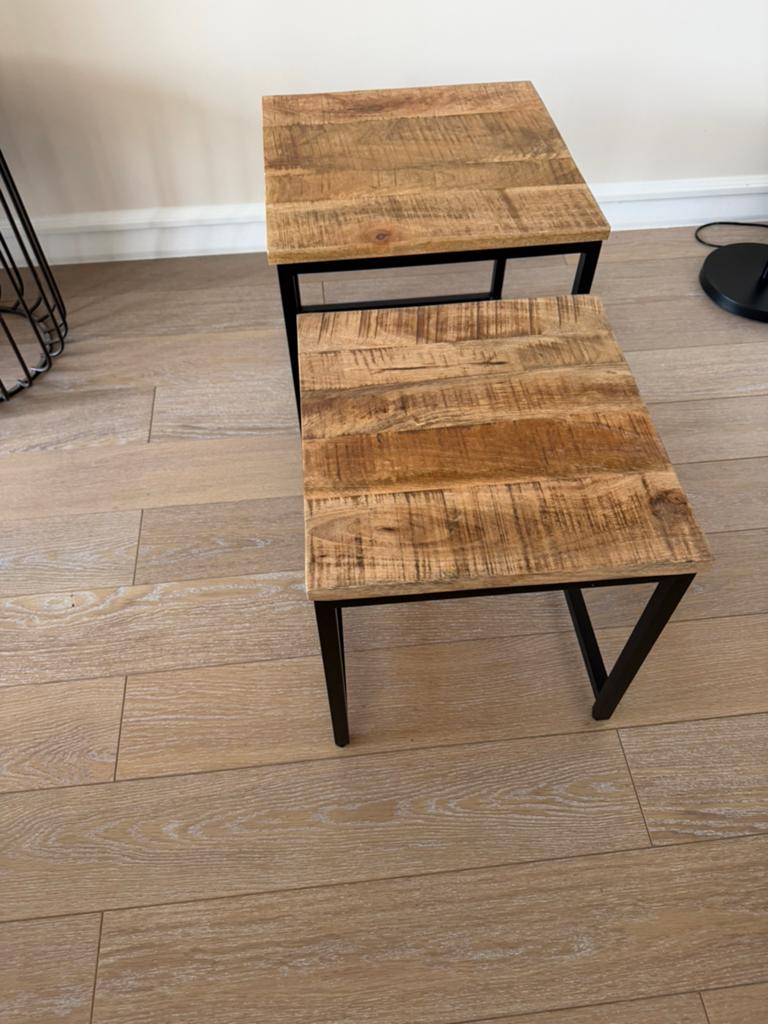 Table d'appoint comme neuve, Enlèvement, Comme neuf