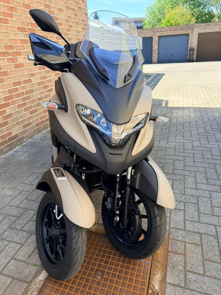 Tricity 300 in optie!, Motoren, Particulier, Gebruikt