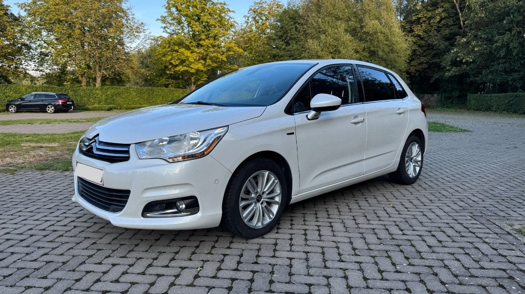 Citroën C4 e-HDi – 12/2014 – Très bon état, Autos, Citroën, Euro 5, Achat, Noir, 5 portes