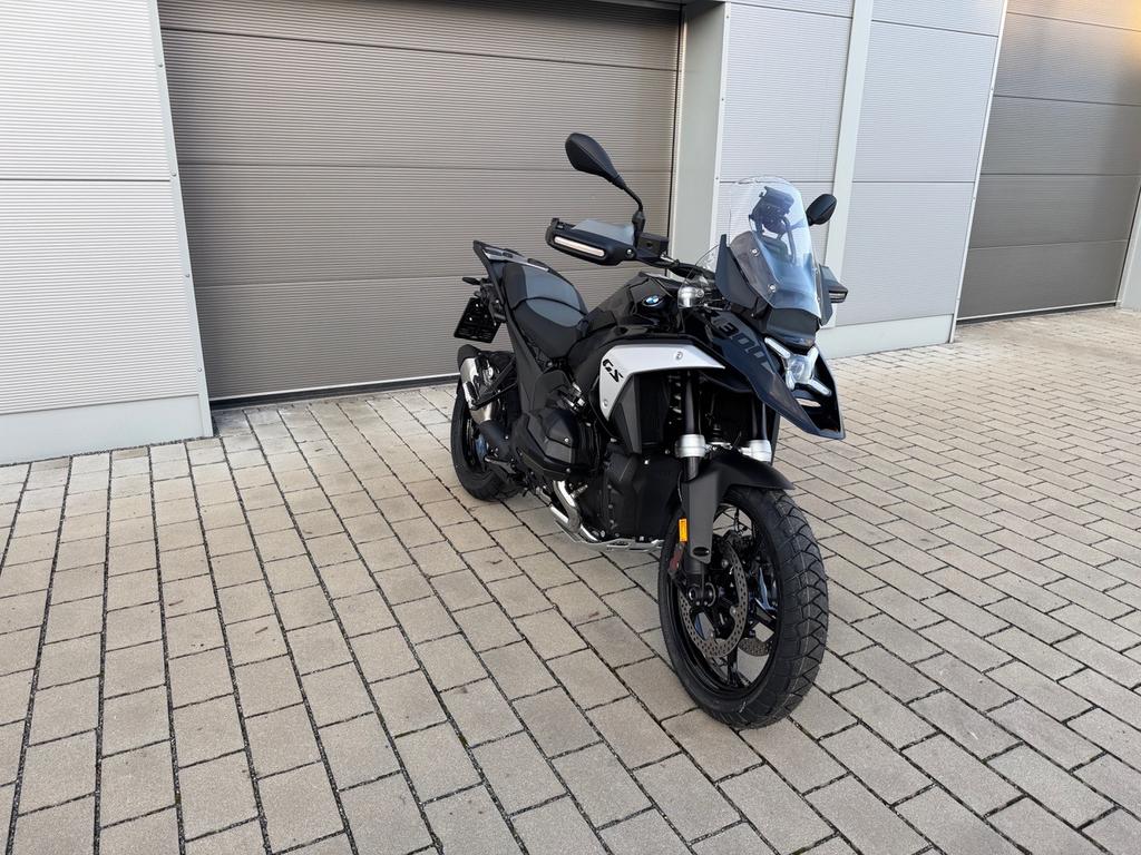 BMW R 1300 GS / Modeljaar 2025 triple black garantie, Motos, Motos | Marques Autre, Permis Moto A, Tourisme, Plus de 35 kW, 2 cylindres