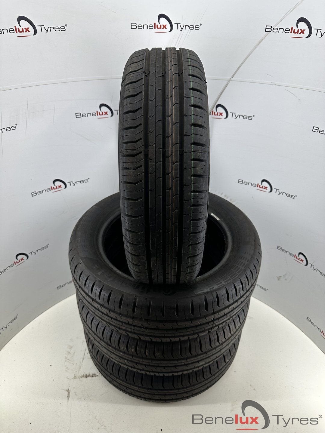 NIEUW 165/60R15 77H Continental 165/60 R15 165/60/15 1656015, Auto-onderdelen, Banden en Velgen, Ophalen, 15 inch, -, -