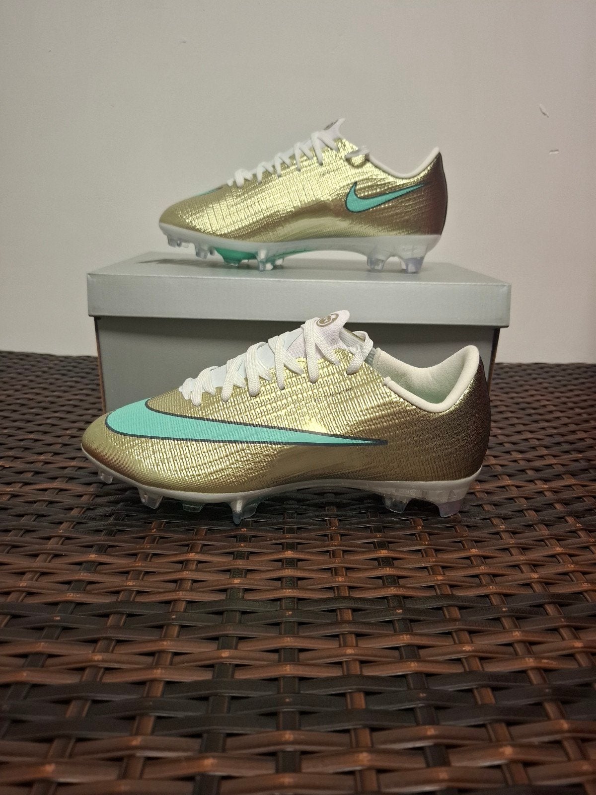 Nike Mercurial édition MBappé, Ophalen of Verzenden, Nieuw, Wit, Sportschoenen