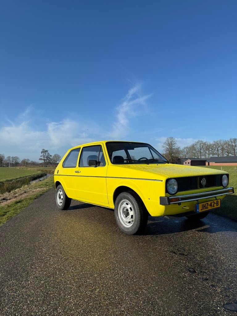 Volkswagen golf mk1, Auto's, Volkswagen, Geel, Bedrijf, Te koop