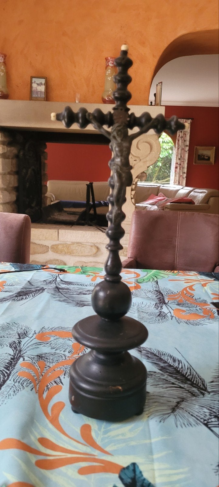 oud  houten kruisbeeld, Ophalen