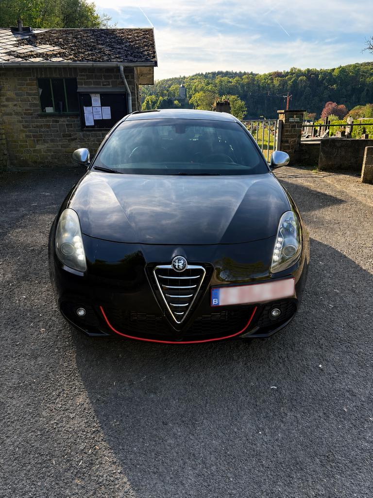 Alfa Romeo Giulietta, Auto's, Alfa Romeo, Euro 5, 4 cilinders, 5 deurs, Particulier