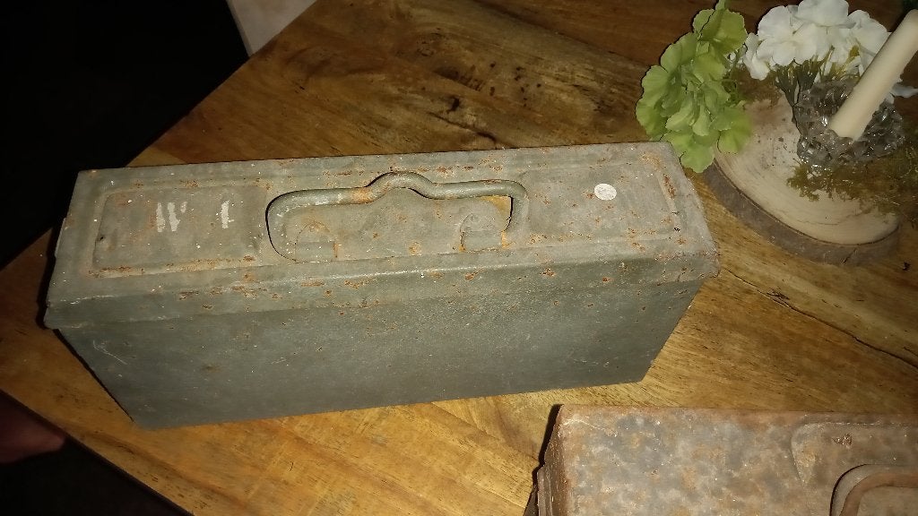 caisses à munition allemandes (Patronenkasten) (WW2), Enlèvement, Armée de terre, Caisse ou Géocache