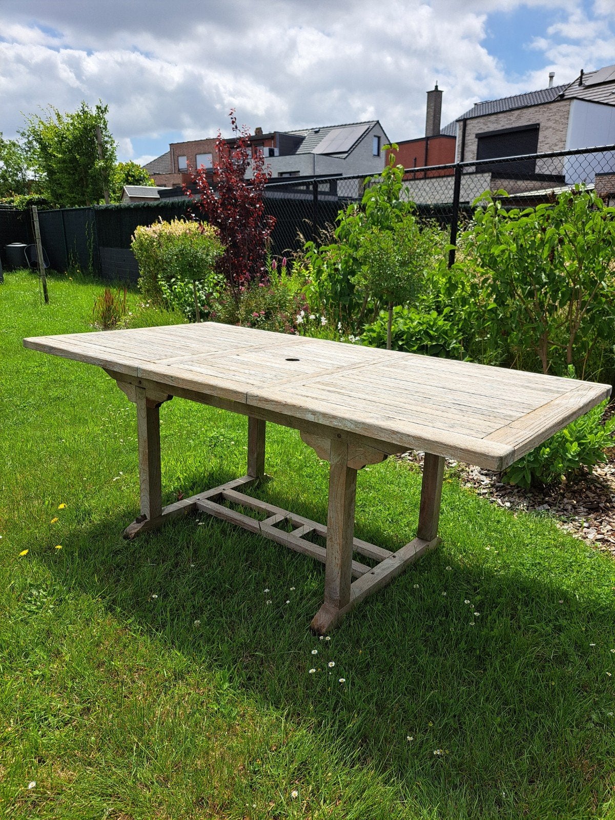 Table de jardin extensible en teck « Village Teak » (150-200, Enlèvement ou Envoi, Bois