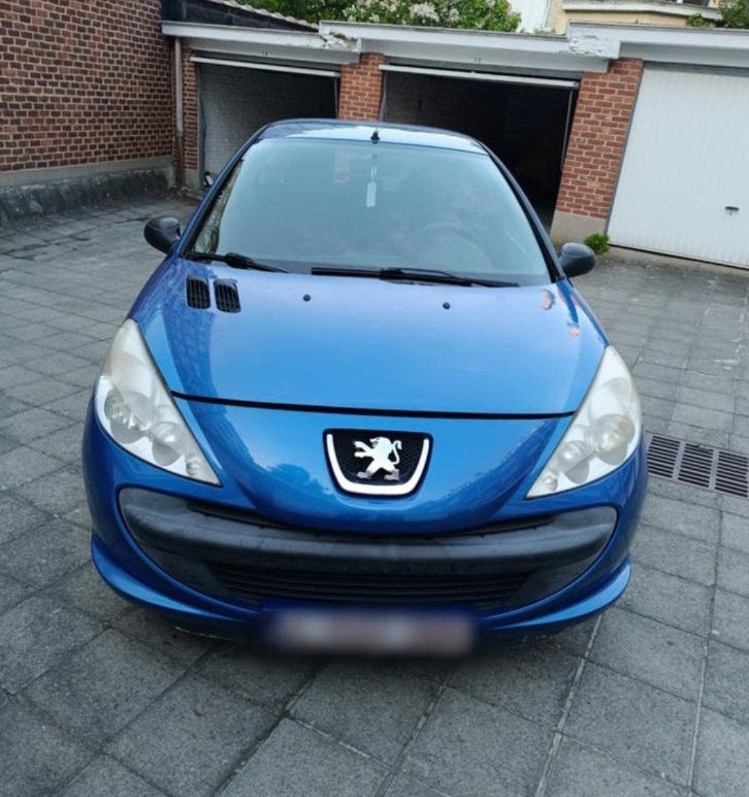 Belle Peugeot 206+ 1.1 essence, 103.000km, manuelle, 3 porte, Achat, 1099 cm³, Noir, 5 places