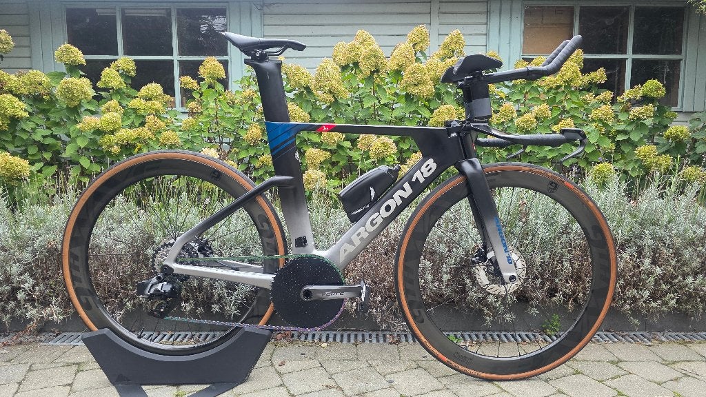 Vélo triathlon Argon 18 TT E-118 TRI AXS + roues en carbone, G, G, G, Comme neuf