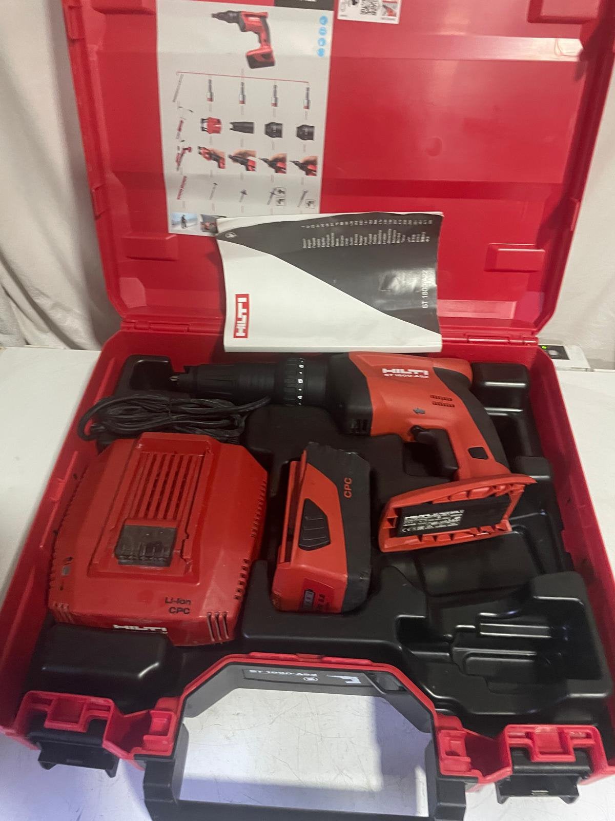 Hilti ST 1800-A22 gyproc schroevendraaier nieuw acculader, Doe-het-zelf en Bouw, Ophalen, Nieuw