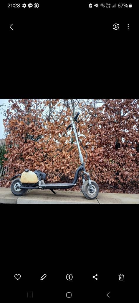 Vends trottinette moteur 2 temps, Vélos & Vélomoteurs, Enlèvement