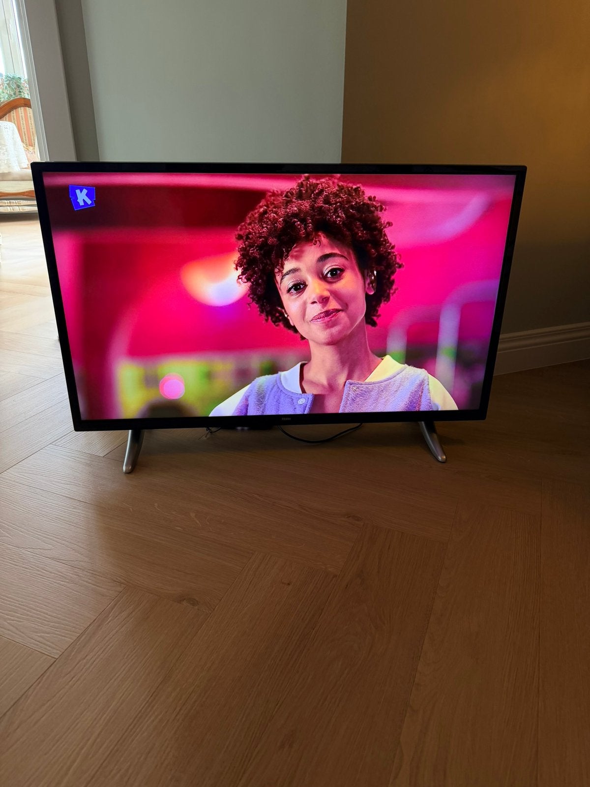 TV Haier 40 inch, Ophalen, Zo goed als nieuw