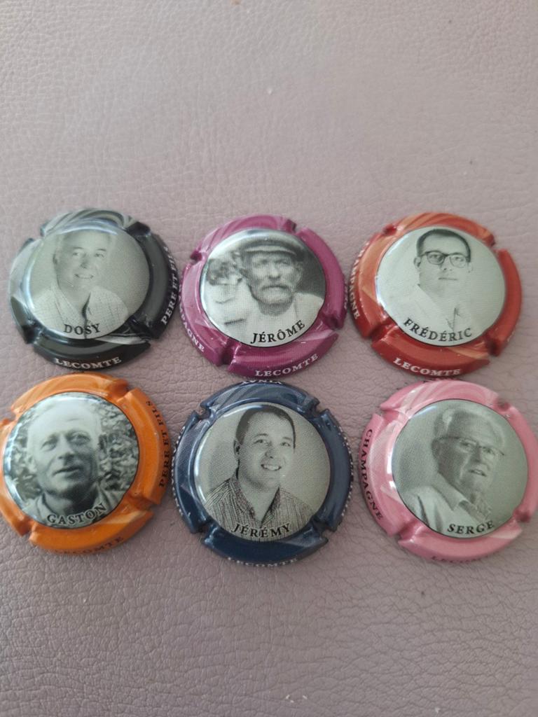Coffret de 6 capsules de champagne Lecomte Père et Fils, Enlèvement ou Envoi