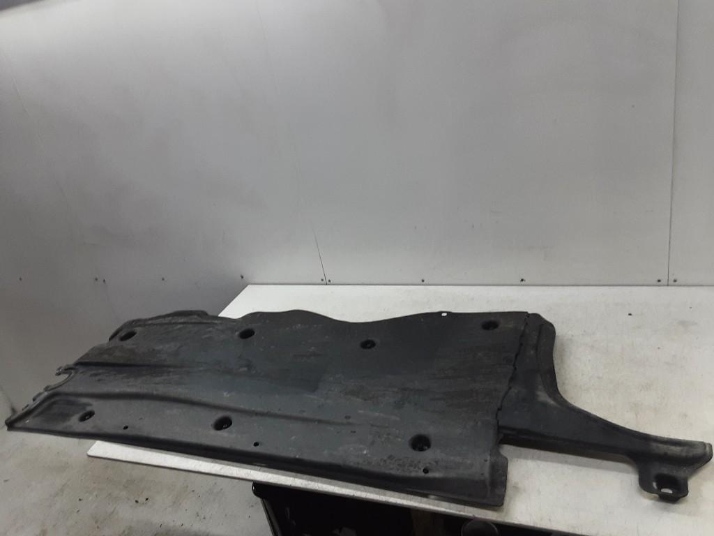 PLAQUE ARRIÈRE AVANT DROIT Audi RS 3 Sportback (8YA), Mevr. I. Hauben, Audi, Utilisé, Rue de l'Espoir 34 34
4030  GRIVEGNÉE, BE