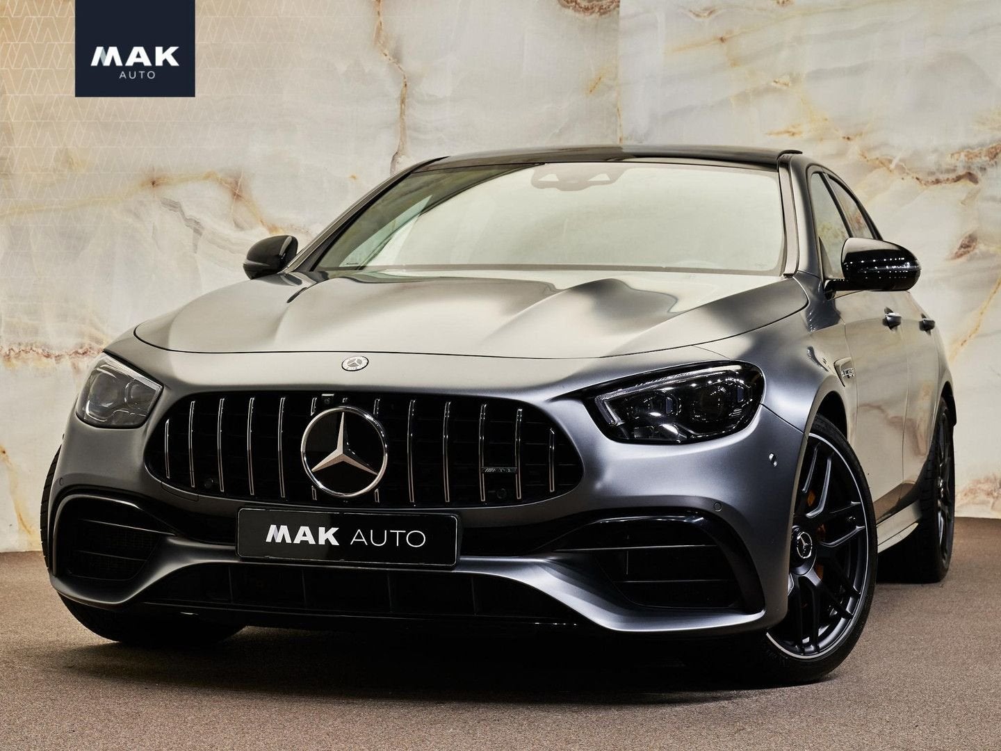 Mercedes-Benz E 63 AMG S 4MATIC+ , pano, ceramic, Magno, Bur, Auto's, Automaat, Adaptive Cruise Control, Zwart, Bedrijf