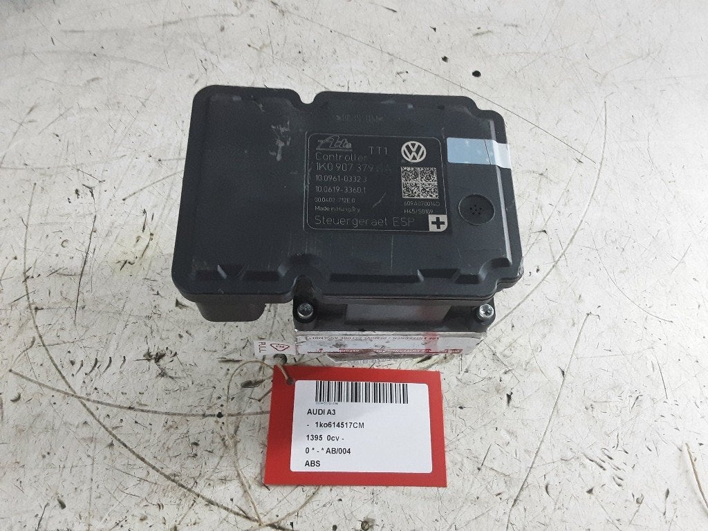 BLOC ABS (FREINS ANTI-BLOCAGE) Audi A3 Sportback (8PA), Mevr. I. Hauben, Audi, Utilisé, Rue de l'Espoir 34 34
4030  GRIVEGNÉE, BE