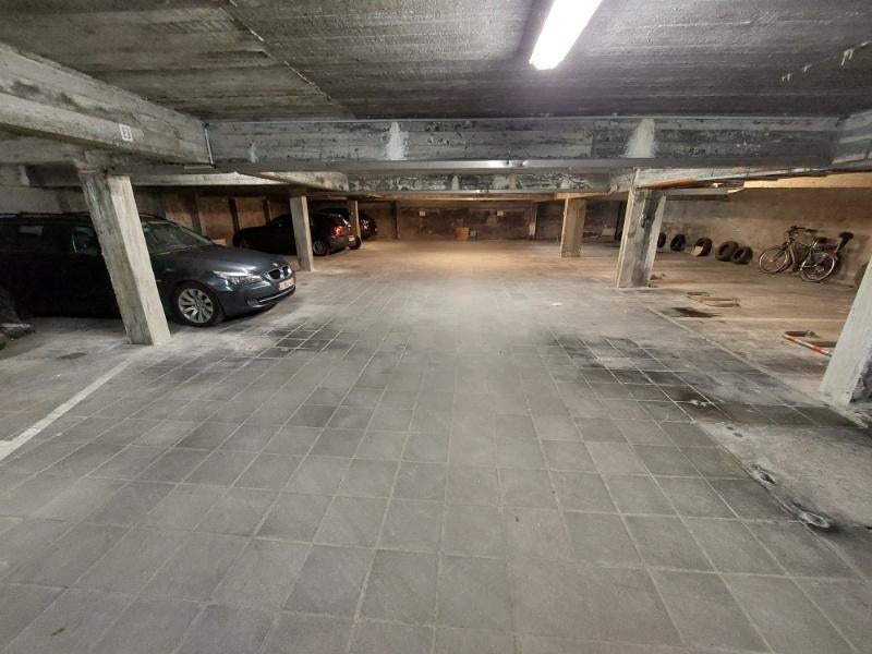 Garagebox te HUUR (ref. 4342472), Immo, Garages en Parkeerplaatsen, Provincie West-Vlaanderen