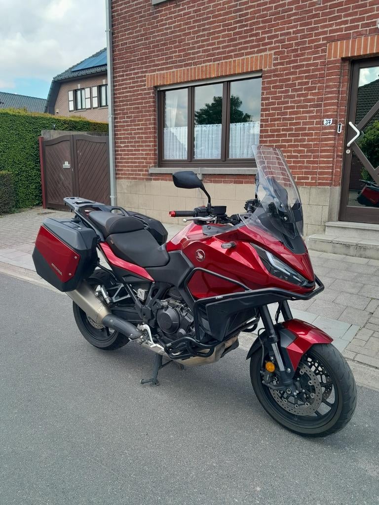 Honda Nt1100  2024 Gekeurd voor verkoop, nieuwe banden, Motoren, Motoren | Honda, Bedrijf, Toermotor, meer dan 35 kW, 2 cilinders