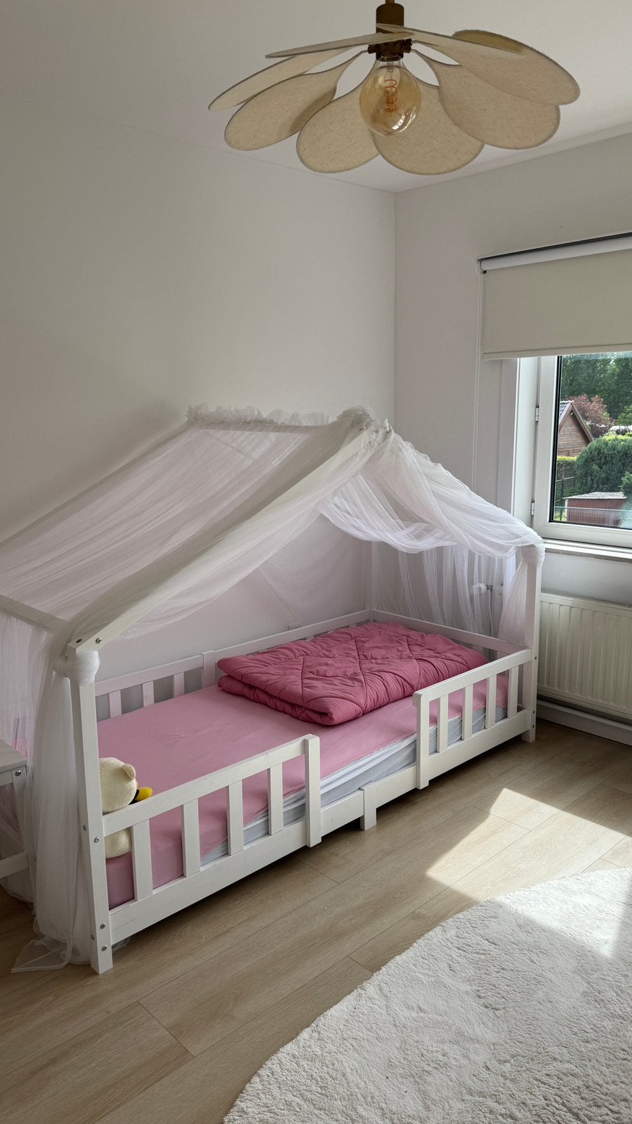 Kinderbed met Bedhuisje, Enlèvement, Comme neuf, Matelas