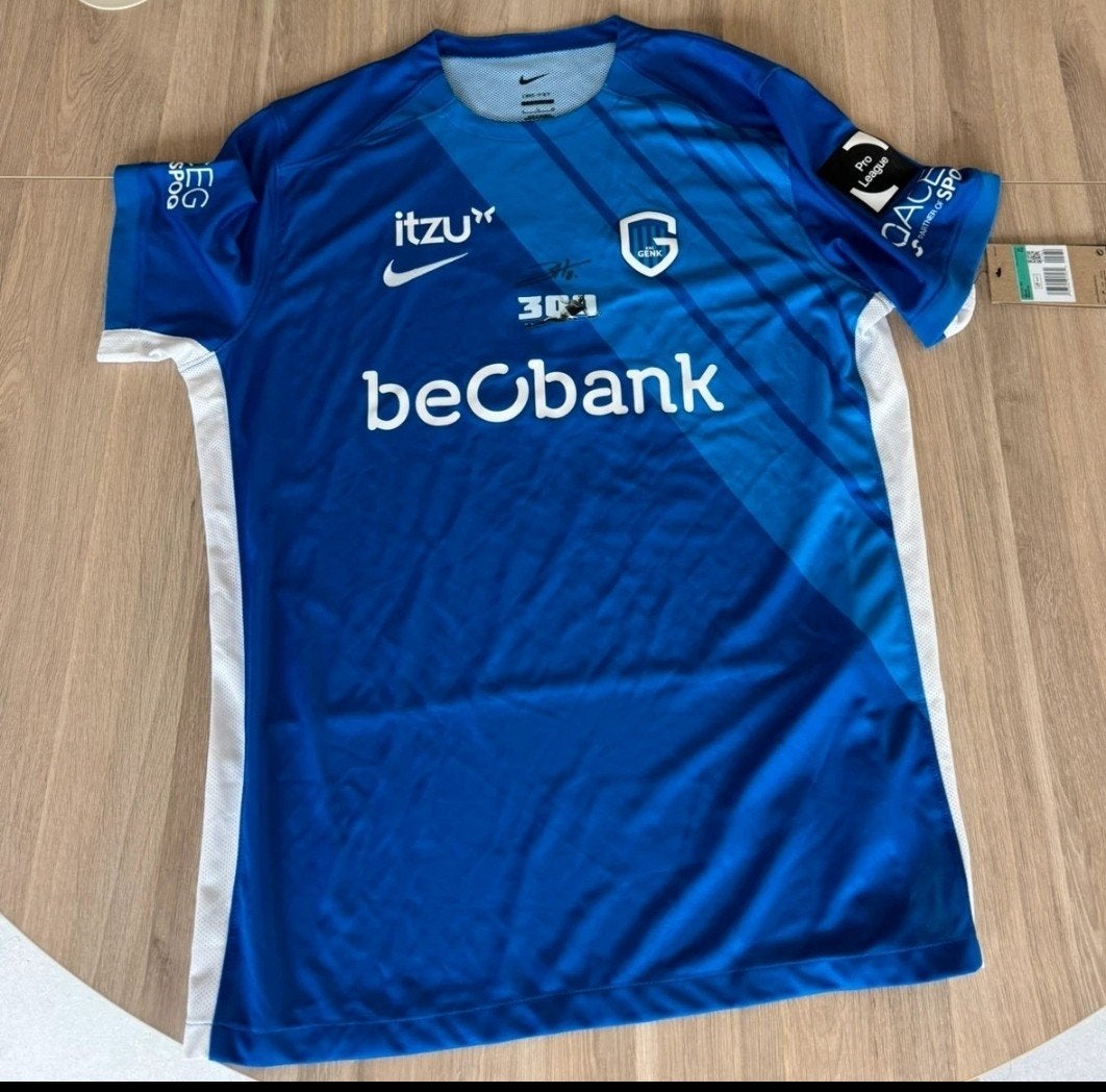 KRC Genk Heynen Voetbal Thuisshirt Origineel Nieuw 2025, Sport en Fitness, Verzenden