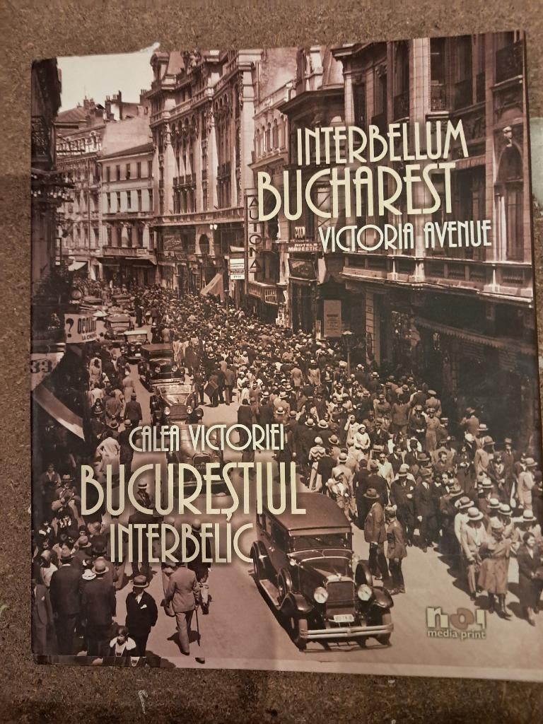 Illustratief boek Boekarest tussen de twee oorlogen - EN/RO., Ophalen, Nieuw