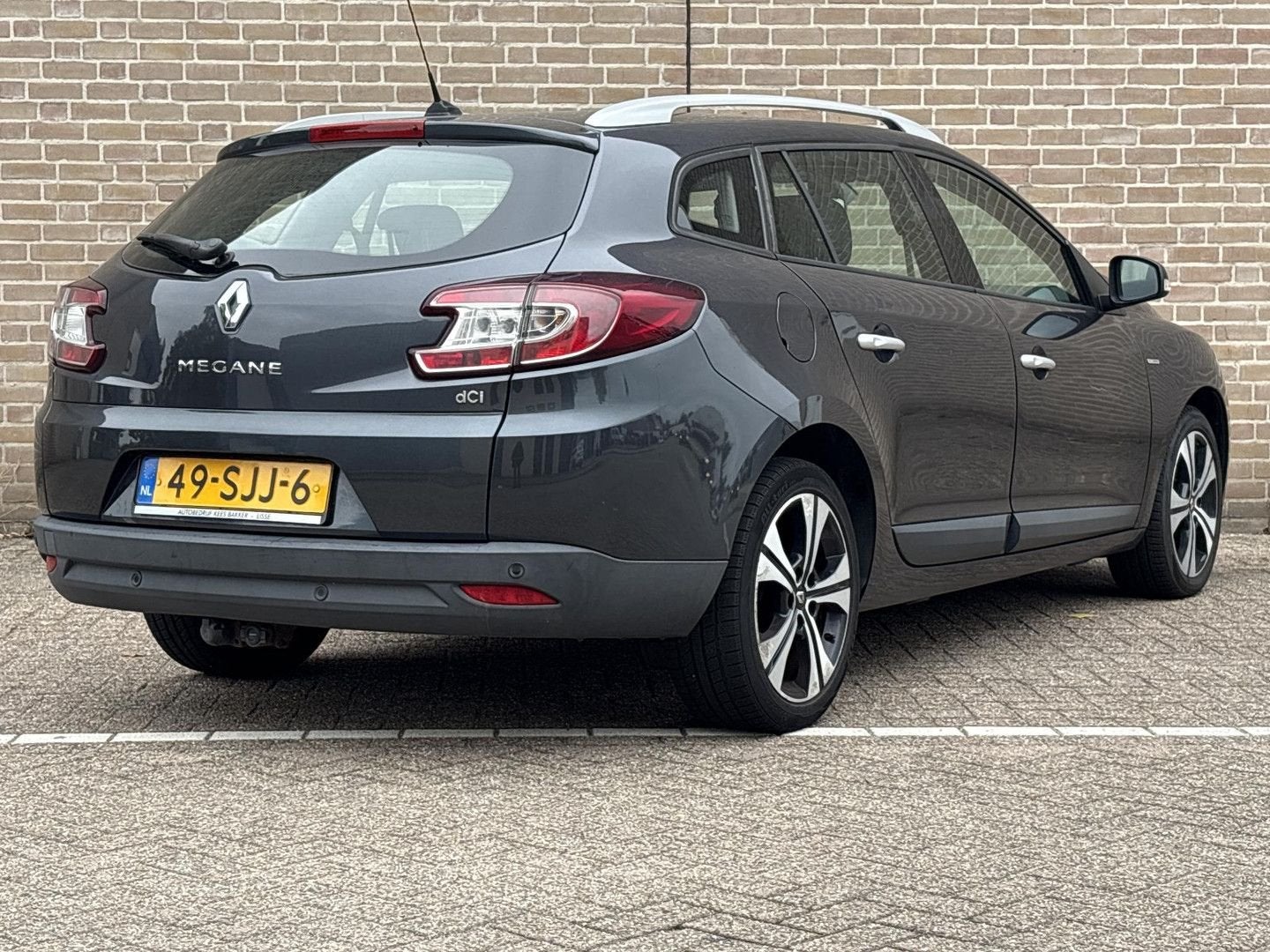 Renault Megane Estate 1.5 dCi Bose Automaat | Cruise | Clima, Automaat, 110 g/km, Bedrijf, Zilver of Grijs