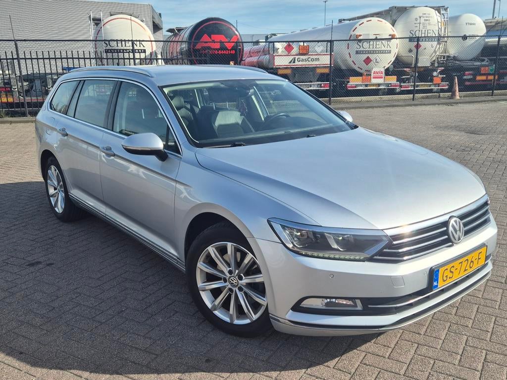 Vw passat b8 1.4 tsi Highline2015 act bmt business edition r, Auto's, Te koop, Cruise Control, Passat