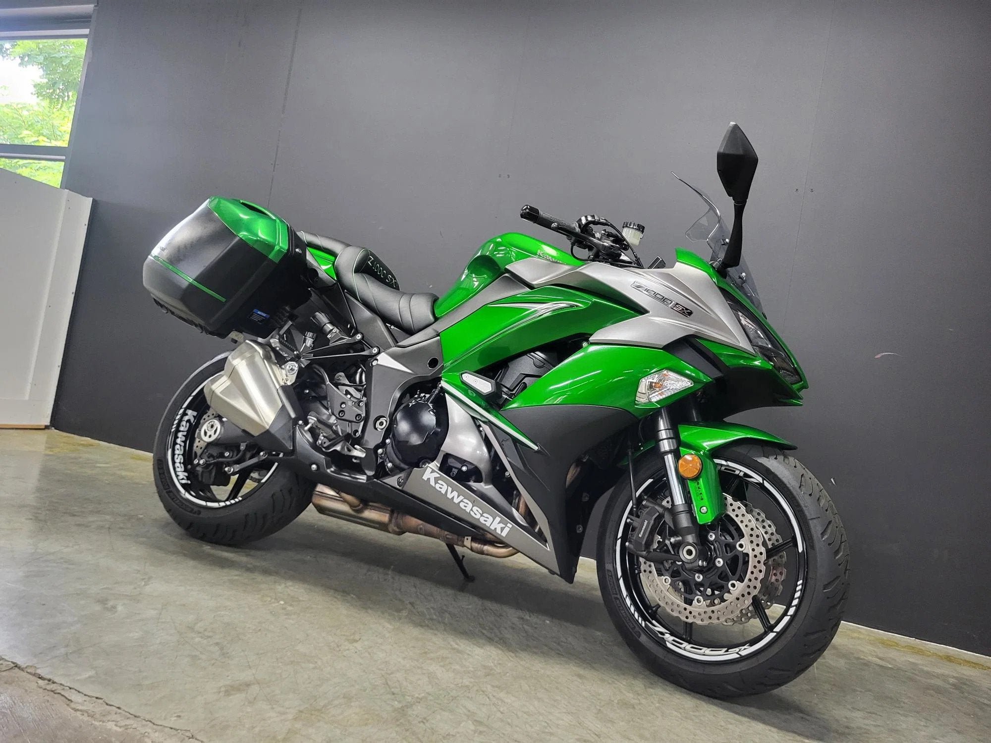 Kawasaki Z1000SX Sporttourer met een echt superbikehart, Motoren, Motoren | Kawasaki, Bedrijf, Overig, Meer dan 35 kW, 1000 cc