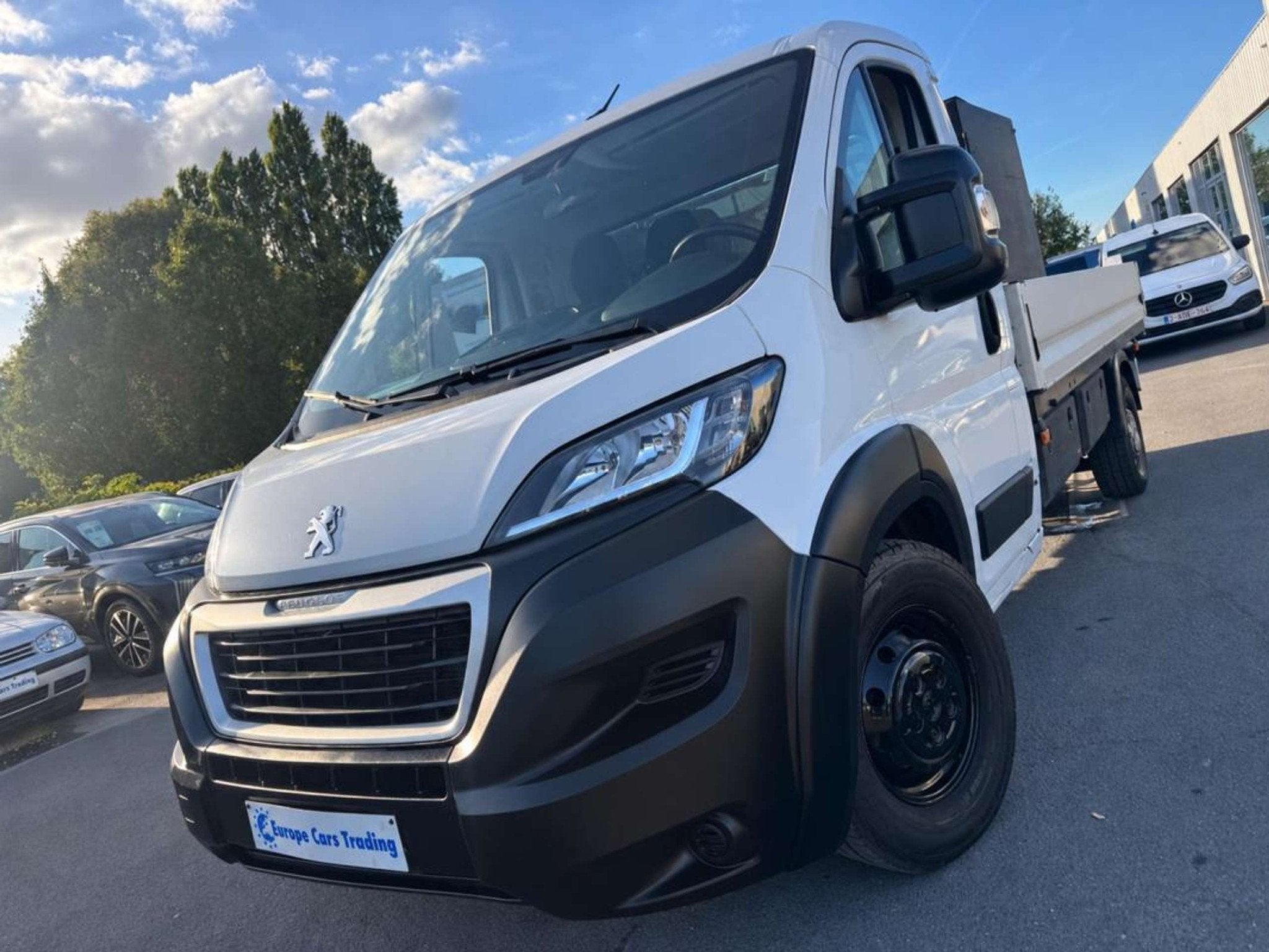 Peugeot Boxer 4,30m Camion Plateau Plate-Forme 2.2BlueHDI 16, Stof, Gebruikt, 165 pk, 2199 cc