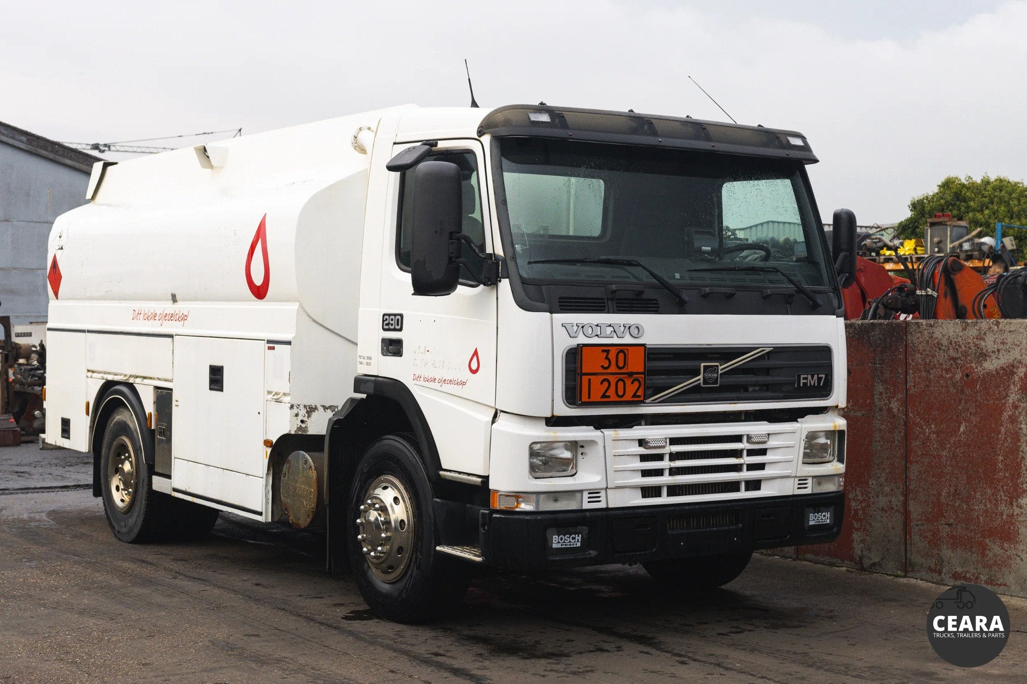 Volvo FM 7.290 citerne gasoil 12.000 L EURO 2, Euro 2, Achat, Entreprise, Boîte manuelle