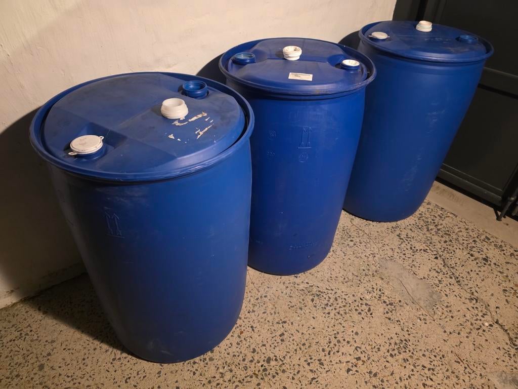 bidon bleu fut plastique 220 l, Jardin & Terrasse, Barils de pluie, Enlèvement